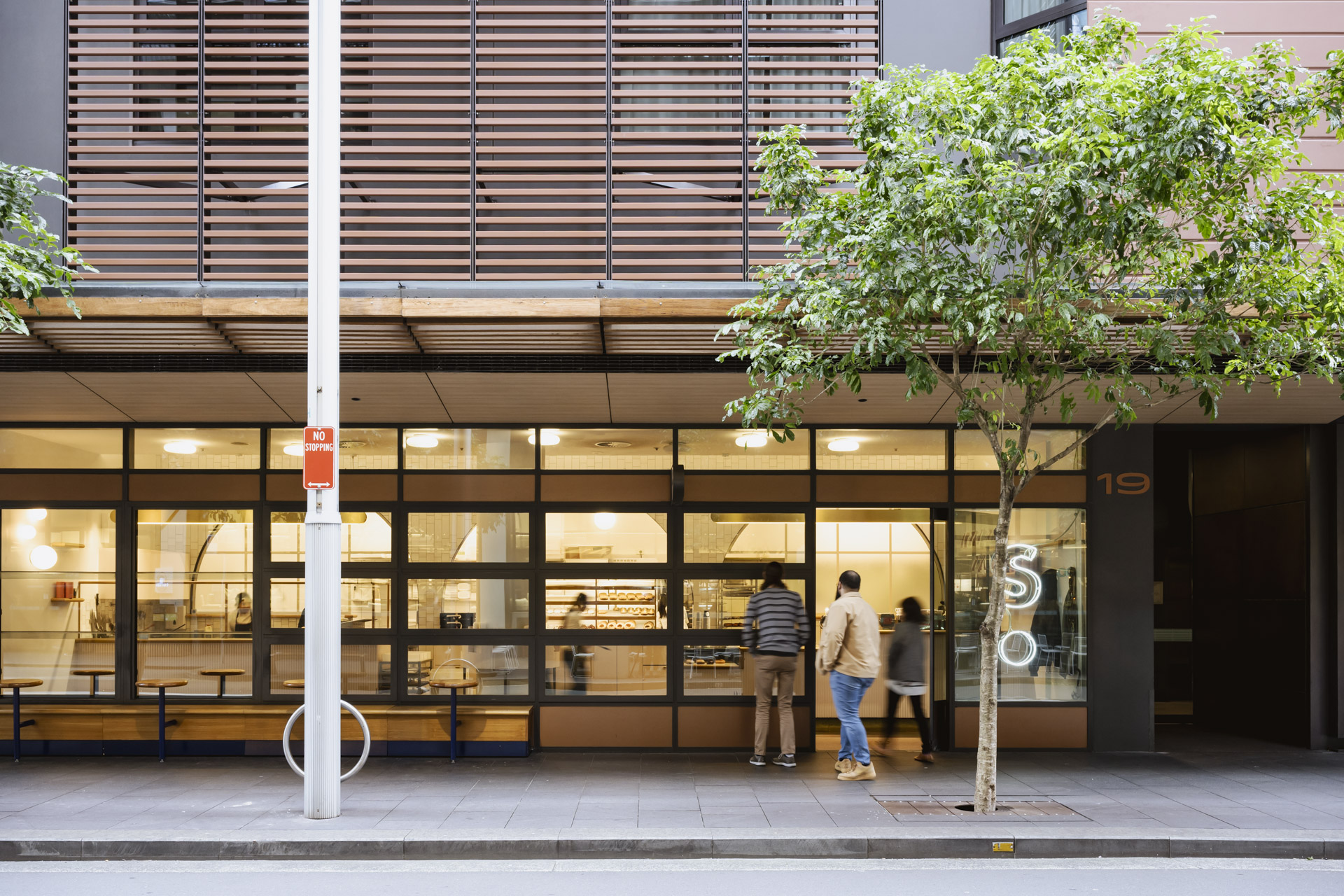 ShortstopCoffeeDonuts_Barangaroo_PNSW_Credit_CassandraHannagan-1.jpg