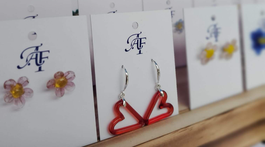 Anna's Glass Header.jpg